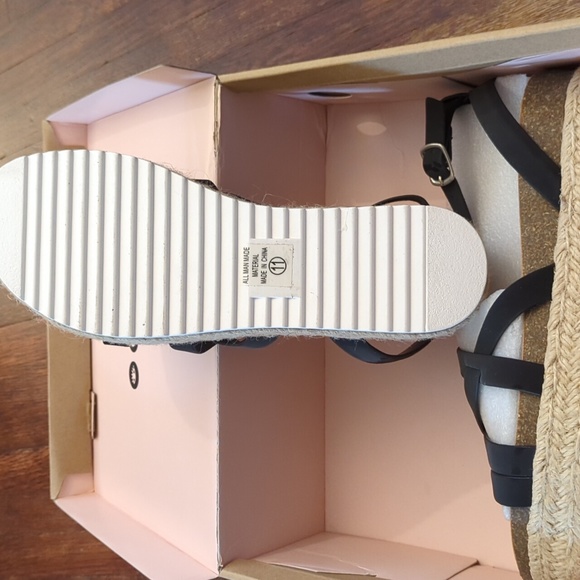 NWT Charlotte Russe 2010s LARA sandal gladiator platform wedges with yarn - Picture 3 of 4